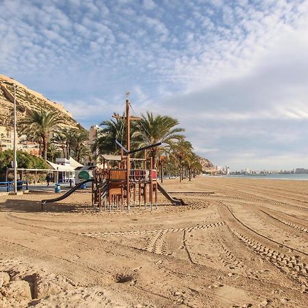 3 Bedroom Gorgeous Apartment In Alicante Extérieur photo