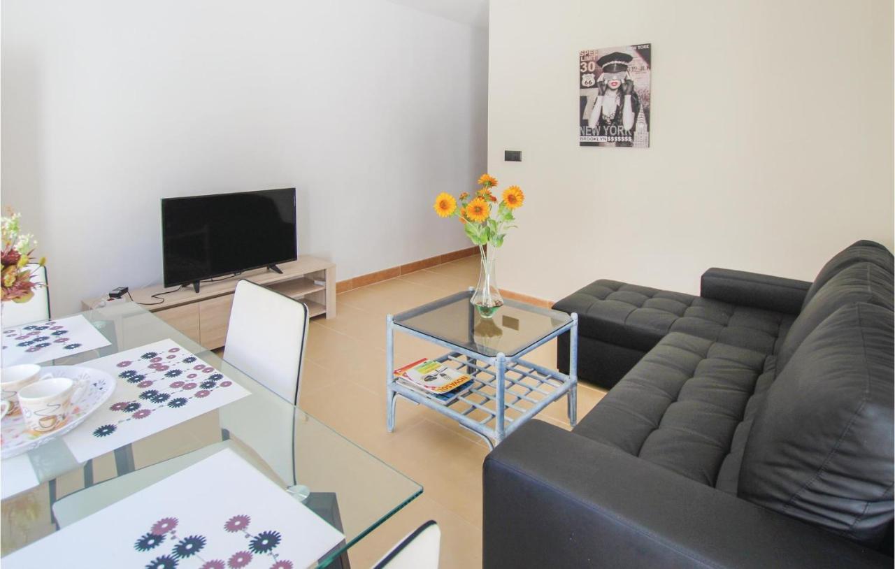 3 Bedroom Gorgeous Apartment In Alicante Extérieur photo