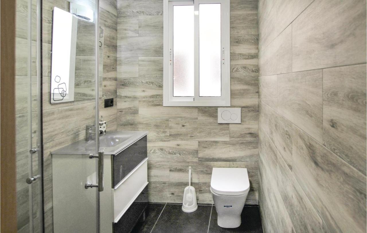 3 Bedroom Gorgeous Apartment In Alicante Extérieur photo